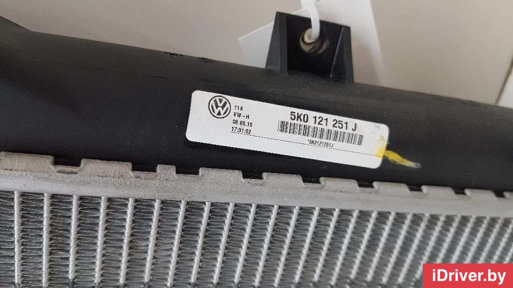 Радиатор основной Volkswagen Touran 2 2013г. 5K0121251J VAG  - Фото 4