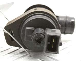Клапан вентиляции топливного бака Opel Zafira B 2007г. 13110331, 13110331 - Фото 4