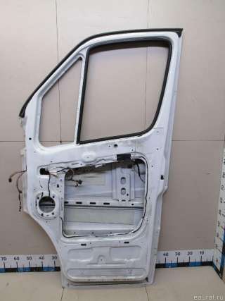 Дверь передняя правая Mercedes Sprinter W906 2007г. 9067200105 - Фото 10