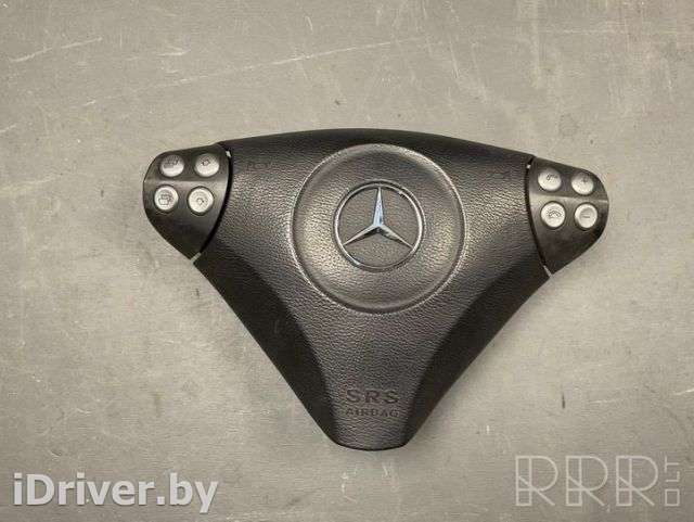 Подушка безопасности водителя Mercedes C W204 2008г. 1718600102 , artSEA20040 - Фото 1