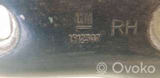 Петля капота Opel Omega B 1997г. 1912307 , artTPT8994 - Фото 3