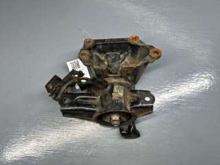 Подушка двигателя Kia Optima 3 2012г. 21832-3Q750,21830-3Q750 - Фото 4