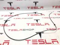 Трос капота Tesla model S 2014г. 1066699-00-A - Фото 2