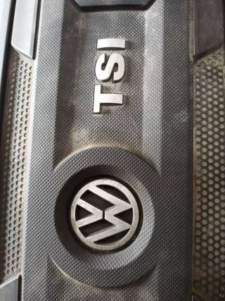 Декоративная крышка двигателя Volkswagen Passat USA 2015г.  - Фото 2