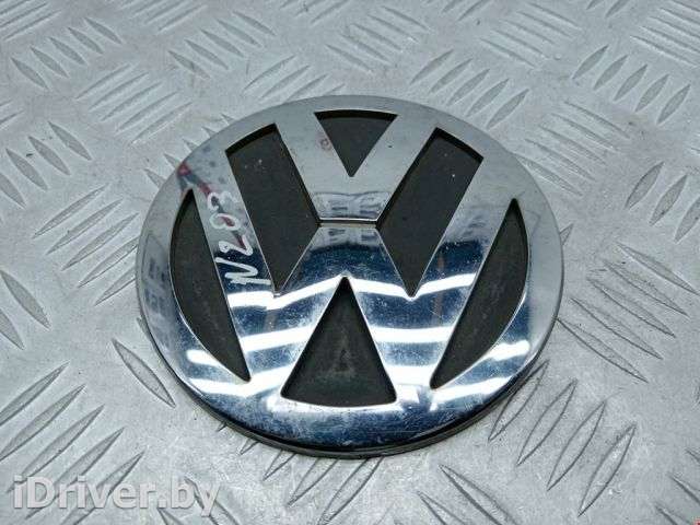 Эмблема Volkswagen Touran 1 2004г. 1T0853630A, 1T0853630A - Фото 1