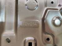 дверь Toyota Rav 4 5 2018г. 670040R150 - Фото 12