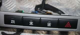  кнопка обогрева заднего стекла к Hyundai Santa FE 2 (CM) Арт M762.0502