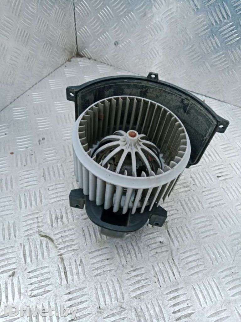 Моторчик печки Audi Q7 4L 2004г. 7l0820021h, 17360057  - Фото 3
