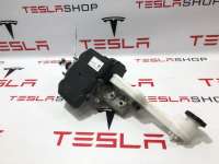 1045523-00-C цилиндр тормозной главный к Tesla model X Арт 9933566