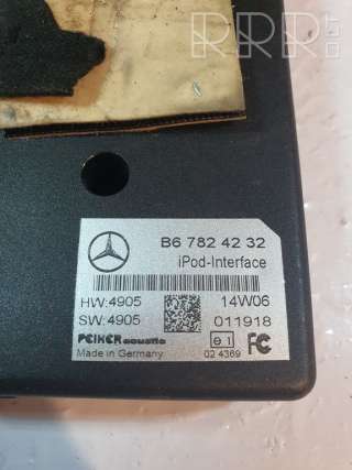 Блок управления телефоном Mercedes GL X164 2007г. b67824232, b67824232, b67824232 , artRPA1236 - Фото 4