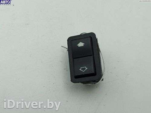 Кнопка стеклоподъемника переднего правого BMW 7 E38 1999г. 8368974 - Фото 1