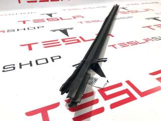 уплотнитель Tesla model X 2018г. 1032180-00-C,1483694-00-A - Фото 4