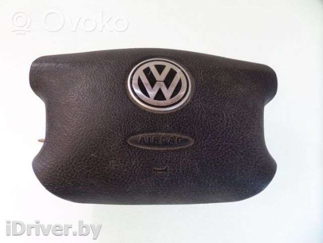 Подушка безопасности водителя Volkswagen Golf 4 2000г. 3b0880201am, 001rj000h8rd , artKLI28190 - Фото 1