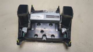 Блок управления печки/климат-контроля Lexus RX 2 2005г. 8401048130 - Фото 2