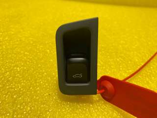 4H0959831A Кнопка открытия багажника к Audi A8 D4 (S8) Арт 00191842_1