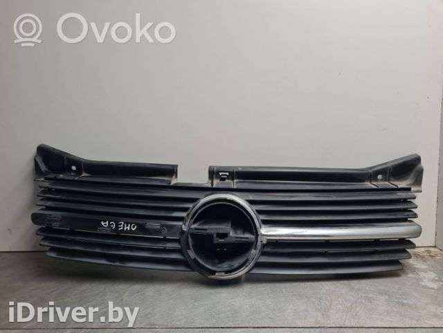 Решетка радиатора Opel Omega B 1995г. 0p07007 , artANY5315 - Фото 1