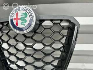 Решетка радиатора Alfa Romeo Stelvio 2016г. artQBB5071 - Фото 3