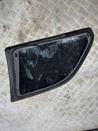 Стекло кузовное боковое левое BMW 3 E46 2004г.  - Фото 2