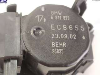 Моторчик заслонки отопителя BMW 7 E65/E66 2002г. 6911823 - Фото 3
