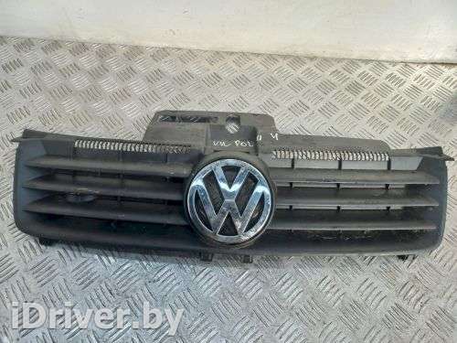 Решетка радиатора Volkswagen Polo 4 2005г. 6Q0853653C - Фото 1