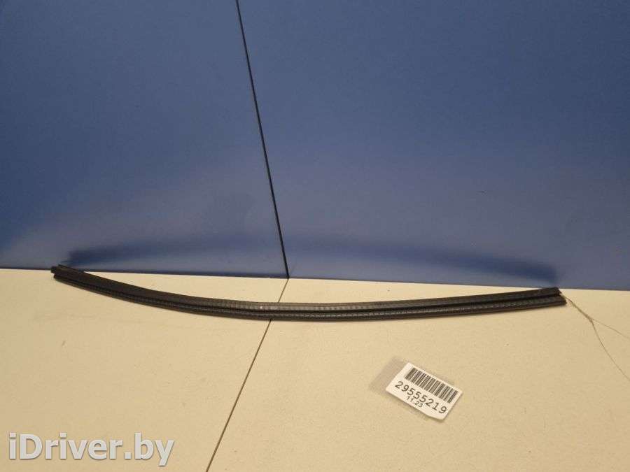 Накладка стекла передней левой двери Audi Q7 4L 2006г. 4L0837479  - Фото 1