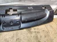 Решетка радиатора Peugeot Partner 1 2000г.  - Фото 3