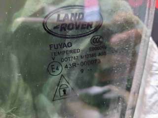 Стекло двери задней левой Land Rover Discovery 5 2019г.  - Фото 2
