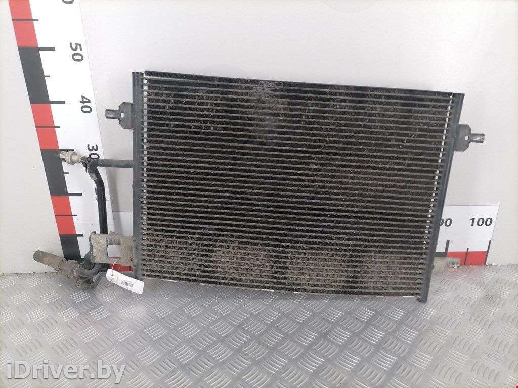 Радиатор кондиционера Volkswagen Passat B5 1999г. 8D0260403H  - Фото 2