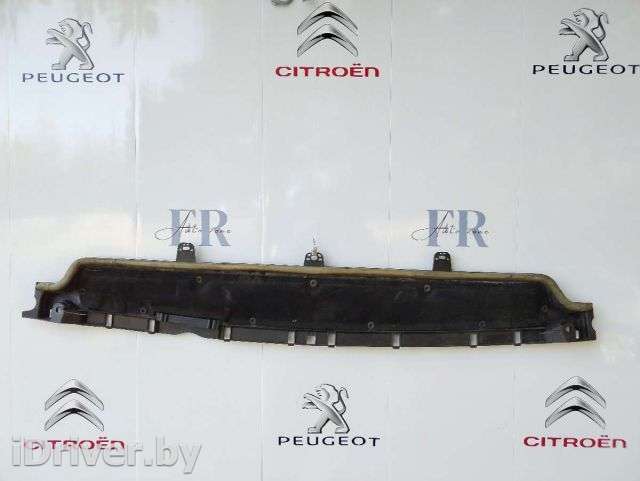 Решетка стеклоочистителя (Дождевик) Peugeot 308 2 2014г.  - Фото 1