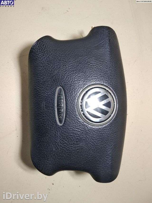 Подушка безопасности (Airbag) водителя Volkswagen Bora 1998г. 3B0880201AE - Фото 1