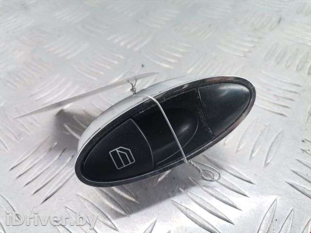 Кнопка стеклоподъемника Mercedes E W211 2003г. A21182197587C45, A2118211351 - Фото 1