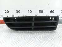  Заглушка (решетка) в бампер к Volkswagen Bora Арт 2072851