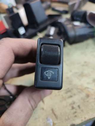  Кнопка стеклоподъемника к Mazda 626 GD Арт 003058