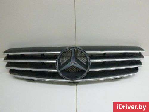 Решетка радиатора Mercedes E W211 2004г. 20988001839040 Mercedes Benz - Фото 1