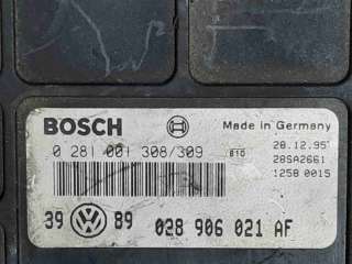 Блок управления двигателем Volkswagen Golf 3 1995г. 037906025T - Фото 3