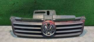 6Q0853653E Решетка радиатора к Volkswagen Polo 4 Арт 103.94-2167916