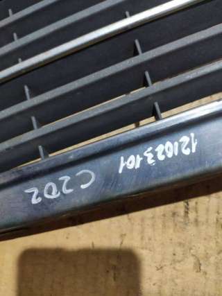 Решетка радиатора Mercedes C W202 1998г.  - Фото 7