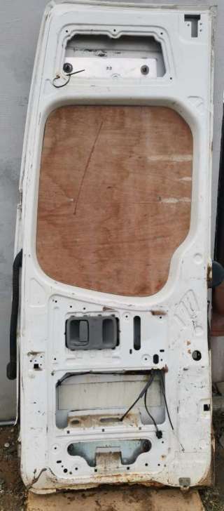 Дверь распашная задняя правая Mercedes Sprinter W906 2013г.  - Фото 2