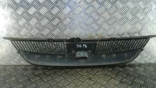 Решетка радиатора Lexus GS 3 2006г.  - Фото 5